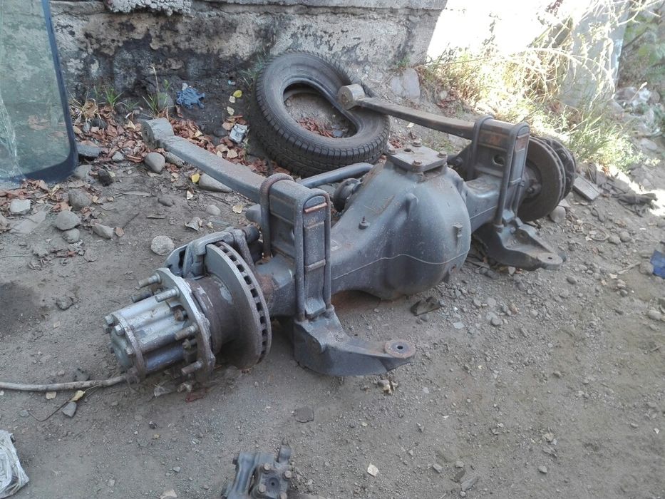 Задний мост мерседес атего